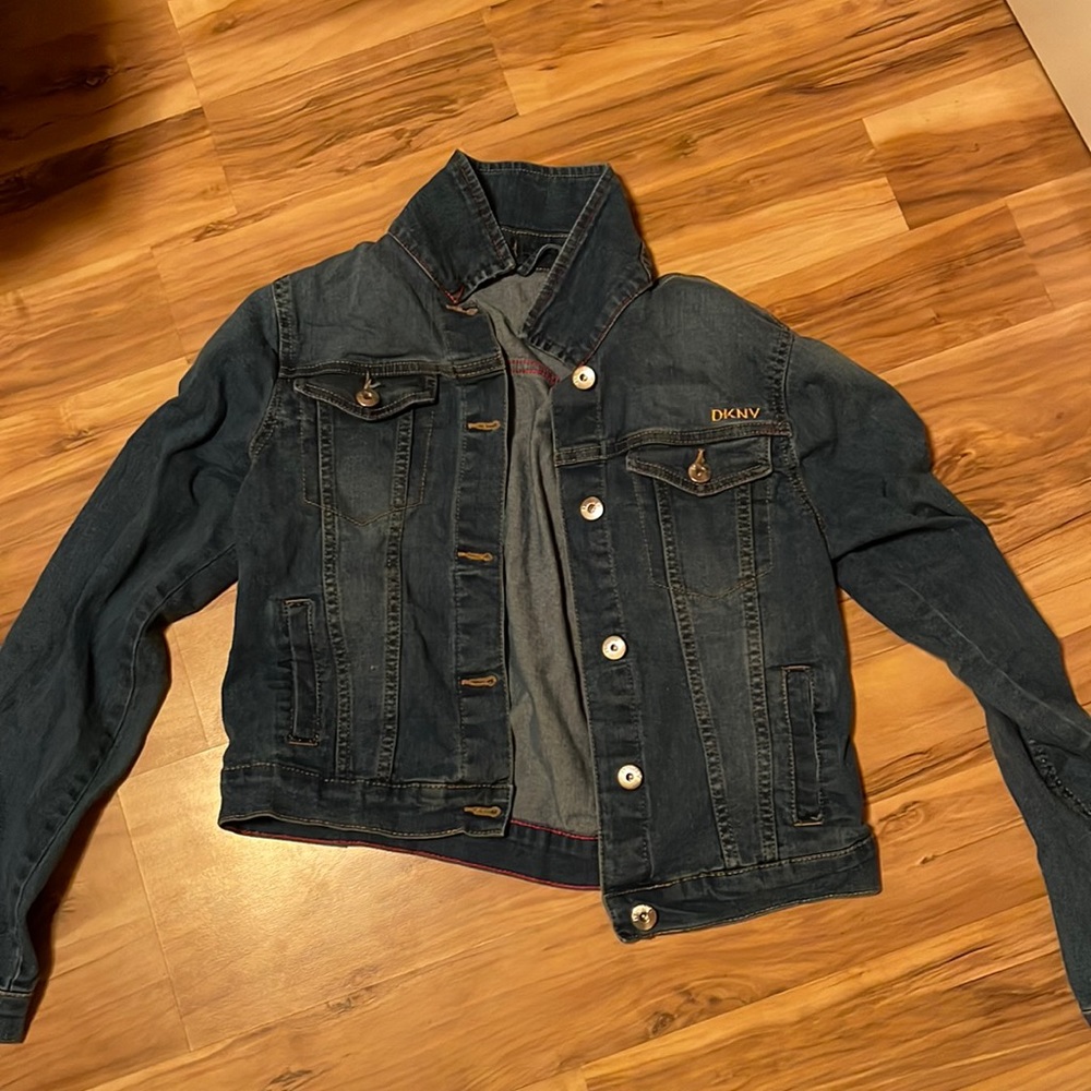 Great condition dkny Jean jacket, only selling because it’s to small on me now